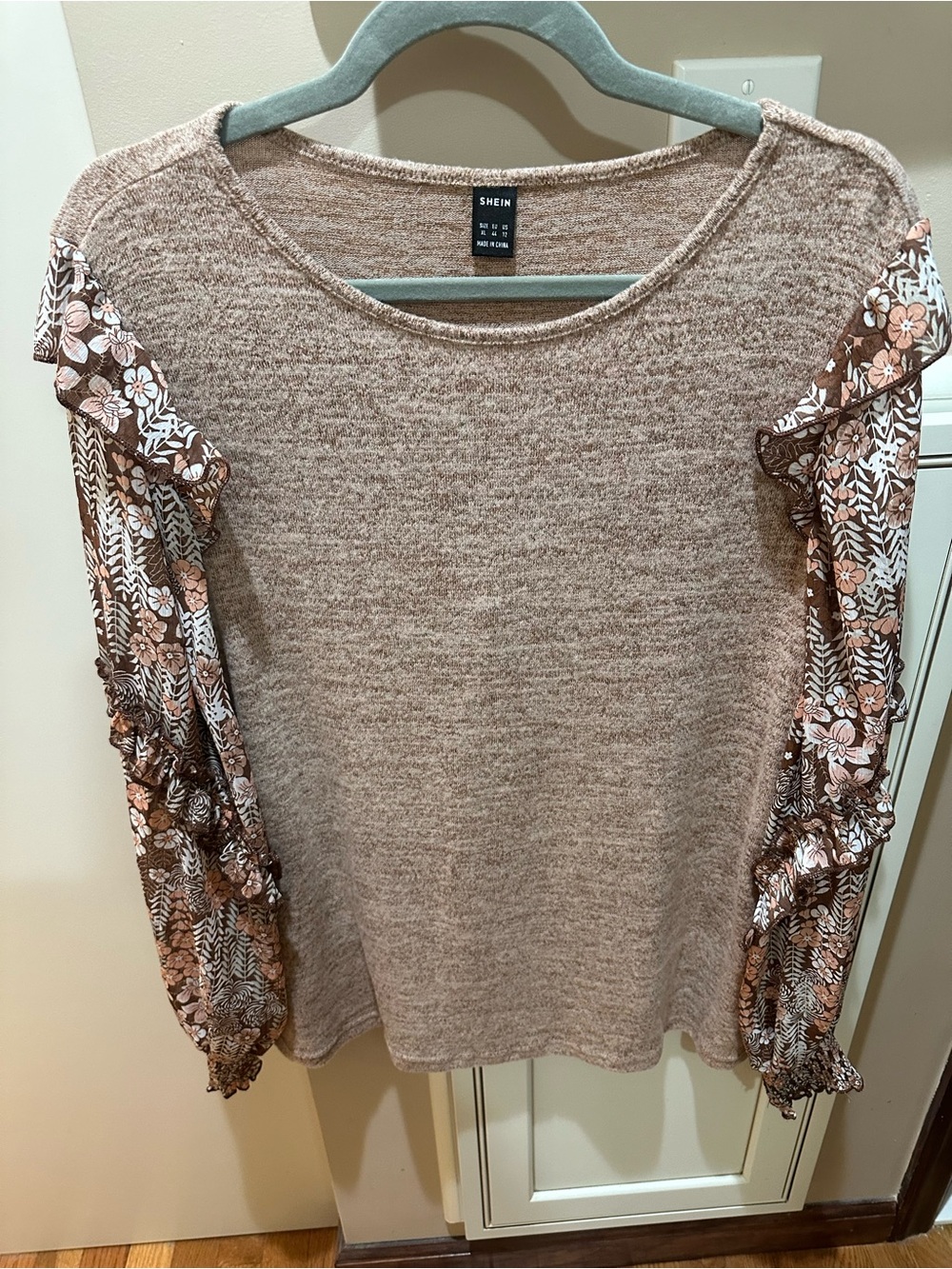 Beautiful marled knit blouse with chiffon sleeves